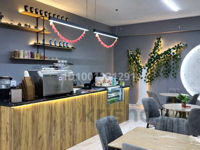 Бизнес в Мангистауской обл.: Фаст фод и кофеини · 70 м² за 7.5 млн 〒 Фаст фод и кофеини · 70 м² за 7.5 млн 〒 в Актау, 19А мкр