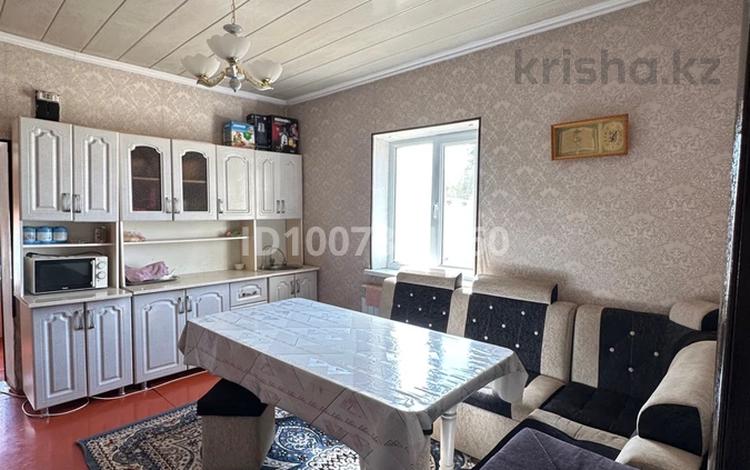 Отдельный дом · 5 комнат · 100 м² · 30 сот., А.Қаныбекұлы за 17 млн ₸ в Бадаме — фото 2