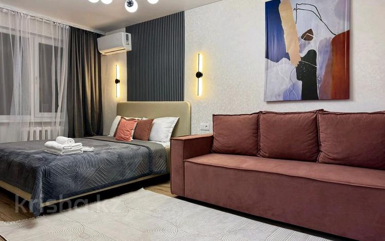 1-бөлмелі пәтер · 36 м² · 2/5 қабат, Бурова 39/2, бағасы: 15 000 ₸ в Усть-Каменогорске — фото 2