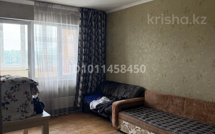 1-бөлмелі пәтер · 40 м² · 5/6 қабат, мкр Кокжиек 2, бағасы: 18 млн ₸ в Алматы, Жетысуский р-н — фото 2