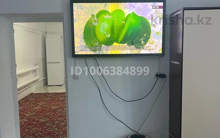 Отдельный дом · 3 комнаты · 100 м², мкр Шанхай — Санкибай батыра - Пожарского за 150 000 〒 в Актобе — фото 2