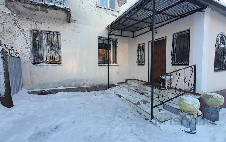 5-бөлмелі пәтер · 207 м² · 1/2 қабат, ул. Менделеева, бағасы: 40 млн ₸ в Темиртау — фото 2