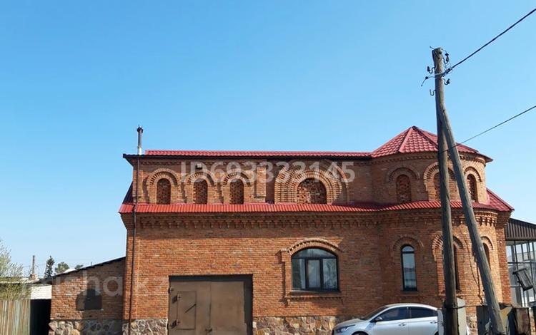 Отдельный дом · 8 комнат · 350 м² · 15 сот., Кажимукана 9 — Магазин Аникеевский за 35 млн ₸ в Павлодарском — фото 2