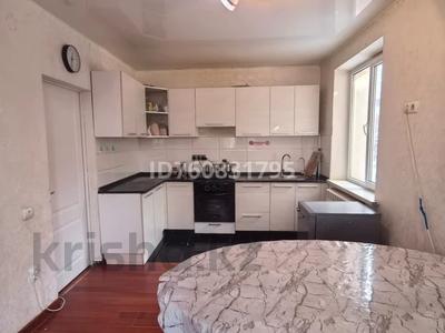 Отдельный дом · 4 комнаты · 202.9 м² · 6 сот., мкр Таусамалы, улица щедрость 81 — Надпись грушовая за 85 млн 〒 в Алматы, Наурызбайский р-н