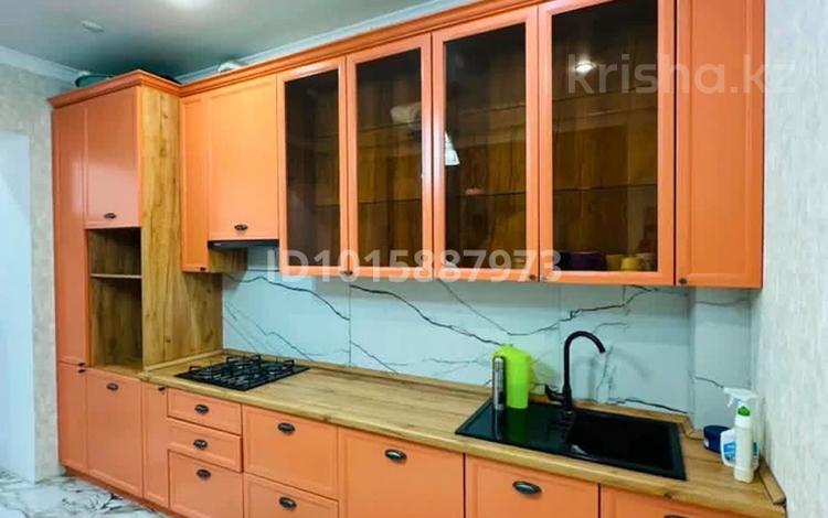 2-комнатная квартира · 89 м² · 4/5 этаж, мкр. Алтын орда 24а за 36 млн ₸ в Актобе — фото 8