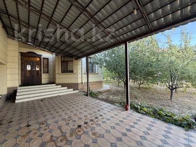 Отдельный дом · 7 комнат · 270.8 м² · 10 сот., мкр Шапагат-2 за 1 млн ₸ в Шымкенте, Каратауский р-н