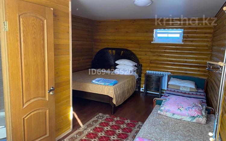 Жеке үй · 1 бөлме · 20 м², Биржан сал 15 1, бағасы: 20 000 ₸ в Бурабае — фото 2