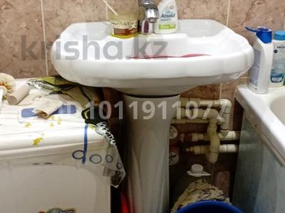 1-бөлмелі пәтер · 30.5 м² · 2/5 қабат, жаксыгулова 33 — Поликлиника 4, бағасы: 8 млн ₸ в Уральске