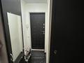 3-бөлмелі пәтер · 50 м² · 2/5 қабат, 19-шағынаудан 42, бағасы: 15.5 млн ₸ в Караганде, Алихана Бокейханова р-н — фото 2