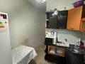 3-бөлмелі пәтер · 50 м² · 2/5 қабат, 19-шағынаудан 42, бағасы: 15.5 млн ₸ в Караганде, Алихана Бокейханова р-н — фото 4