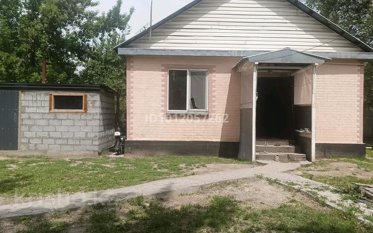 Отдельный дом · 3 комнаты · 54.6 м² · 10 сот., Б.Момышулы 13а за 18 млн 〒 в  — фото 2