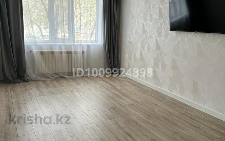 3-бөлмелі пәтер · 70 м² · 1/5 қабат, Марата Оспанова 58, бағасы: 24 млн 〒 в Актобе — фото 2