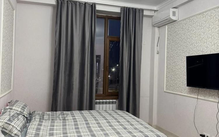 1-комнатная квартира · 45 м² · 3/3 этаж, Батырбекова — Grand royal за 12 000 〒 в Туркестане — фото 2