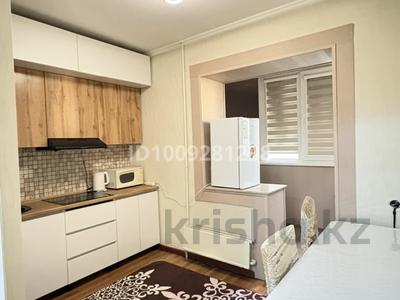1-бөлмелі пәтер · 46 м² · 8/12 қабат, Ақсай-1А ш/а. 8 — Төле би / Момышұлы, бағасы: 1 000 ₸ в Алматы, Ауэзовский р-н