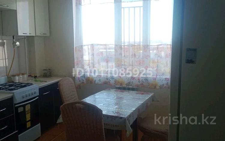 2-бөлмелі пәтер · 58 м² · 5/6 қабат, Баймуханова 41а — Магазин Сахара, бағасы: 160 000 ₸ в Атырау, мкр Привокзальный-5 — фото 2