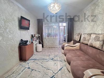 1-комнатная квартира · 30 м² · 2/5 этаж, Майкудук, 16й микрорайон за 8.5 млн ₸ в Караганде, Алихана Бокейханова р-н