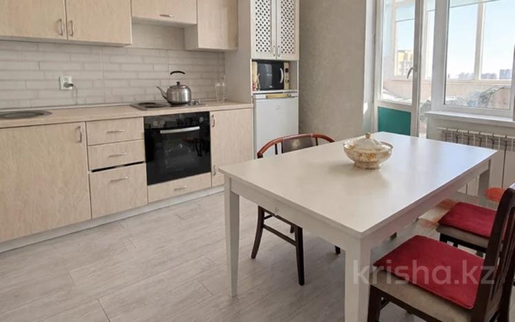 1-комнатная квартира · 37.3 м² · 14/15 этаж, Кошкарбаева 32/1 за 21.9 млн 〒 в Астане, Алматы р-н — фото 2