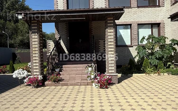Отдельный дом · 12 комнат · 650 м² · 13 сот., Ломова — Ворушина - Гагарина за 210 млн ₸ в Павлодаре — фото 41