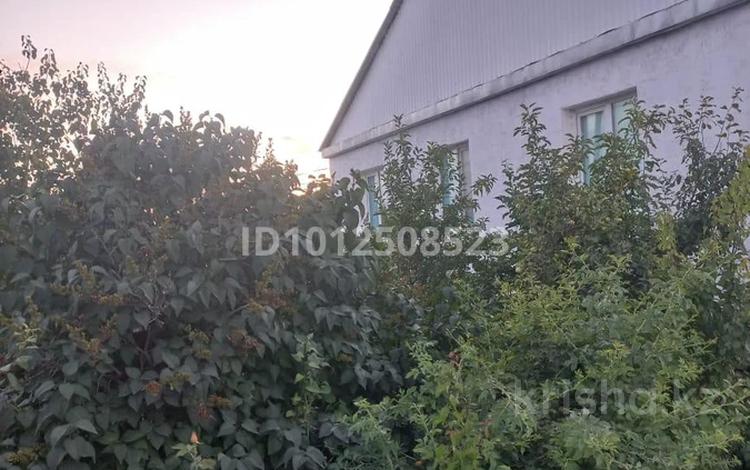 Отдельный дом · 4 комнаты · 120 м² · , мкр Геолог, Жанкожи батыра 1а/1 за 23 млн ₸ в Атырау — фото 2