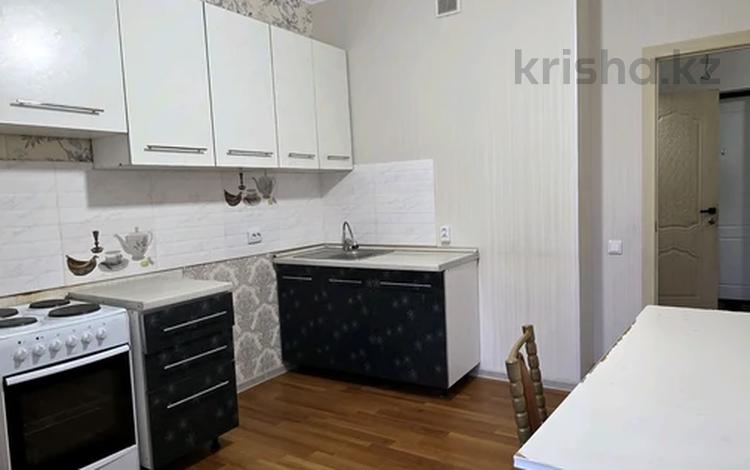 1-комнатная квартира · 46 м² · 2/13 этаж, Ракымжан Кошкарбаев 48 за 210 000 ₸ в Астане, Алматы р-н — фото 2