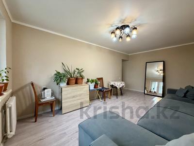 3-комнатная квартира · 58.9 м² · 4/4 этаж, мкр №3 за 36 млн ₸ в Алматы, Ауэзовский р-н