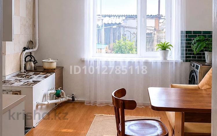 4-комнатная квартира · 100 м² · 1/2 этаж, Восточная за 18 млн ₸ в  — фото 2