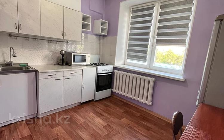 1-комнатная квартира · 38 м² · 5/5 этаж, мкр Алмагуль, Жарокова 296 — Альфараби Жарокова Алмагуль Гагарина за 180 000 〒 в Алматы, Бостандыкский р-н — фото 2