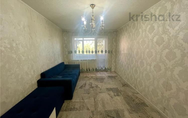 3-бөлмелі пәтер · 63 м² · 2/5 қабат, 15-шағынаудан, 15й микрорайон Майкудук, бағасы: 13.5 млн ₸ в Караганде, Алихана Бокейханова р-н — фото 2