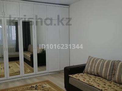 1-комнатная квартира · 50 м² · 3/12 этаж, Азильхан Нуршаихов, 6/1 6/1 за 220 000 ₸ в Астане, Нура р-н