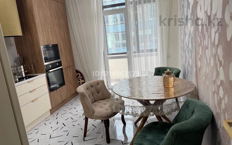 4-бөлмелі пәтер · 100 м² · 3/8 қабат, Мангилик ел 36 — Орынбор, бағасы: 123 млн ₸ в Астане, Есильский р-н — фото 2