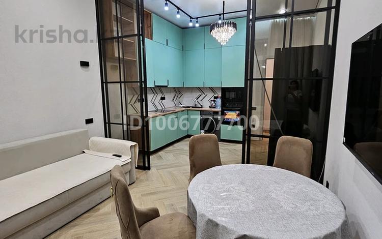 3-комнатная квартира · 90 м² · 21/22 этаж, Достык 8 — Кабанбай батыра за 45 000 ₸ в Астане, Есильский р-н — фото 2