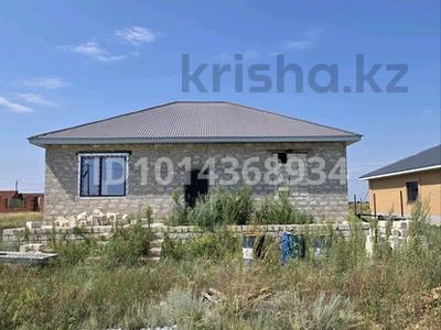 Жеке үй · 4 бөлме · 140 м² · 10 жүзд., Рауан 2 635 — Жм Аймекен, бағасы: 14 млн ₸ в Актобе, жилой массив Рауан