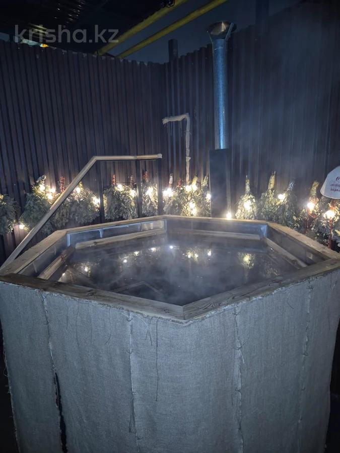 Бани, гостиницы и зоны отдыха · 120 м²