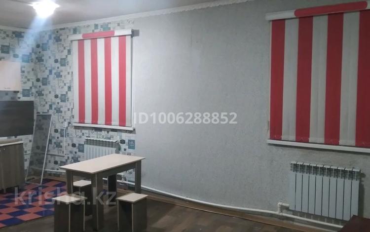 1-комнатная квартира · 40 м² · 1/1 этаж, Майкудук, Переулок Жемчужный 11 — Мечеть Балакажи за 85 000 ₸ в Караганде, Алихана Бокейханова р-н — фото 2