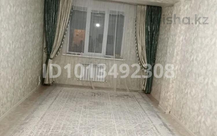 1-бөлмелі пәтер · 48 м² · 2/4 қабат, Мкр. Гульдер 1160 — 12блок, бағасы: 20 млн ₸ в  — фото 2