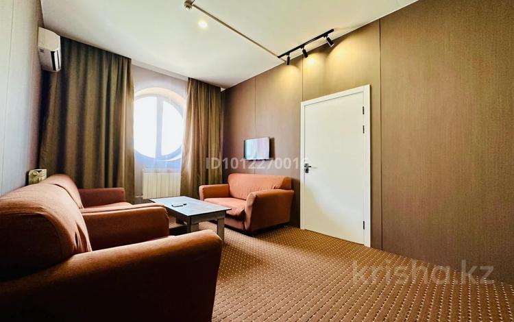1-бөлмелі пәтер · 25 м² · 2/3 қабат, ул. Есет Батыра 45, бағасы: 15 000 ₸ в Актобе, мкр Авиатор — фото 2