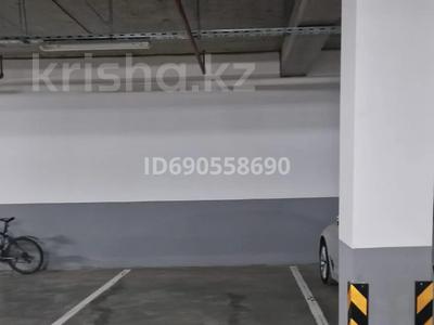 Паркинг • 18 м² • Сауран 10В за 20 000 〒 в Астане, Есильский р-н