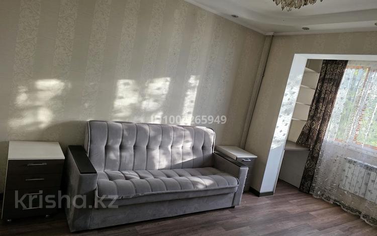 1-комнатная квартира · 40 м² · 3/5 этаж, мкр Аксай-5 9 — Станция метро Момышулы за 250 000 ₸ в Алматы, Ауэзовский р-н — фото 2