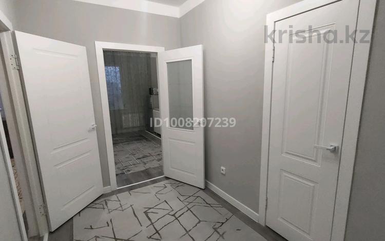 1-бөлмелі пәтер · 47 м² · 8/12 қабат, 33-й мкр 20, бағасы: 12 млн ₸ в Актау — фото 3