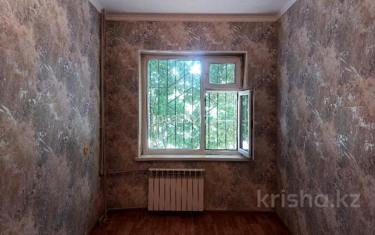 3-комнатная квартира, 65 м², 1/5 этаж помесячно, Турысова 56