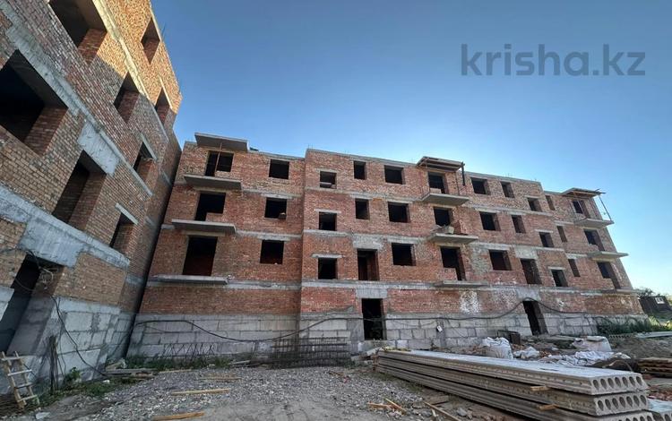 1-комнатная квартира · 52.32 м² · 5/5 этаж, Увалиева 7 за ~ 25.9 млн ₸ в Усть-Каменогорске — фото 2