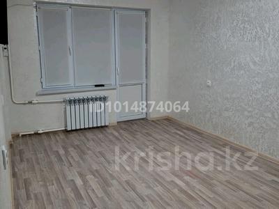 1-комнатная квартира · 48 м² · 2/5 этаж, привокзальный 10 — рядом находится ресторан Айжан за 13 млн ₸ в Атырау, мкр Привокзальный-5