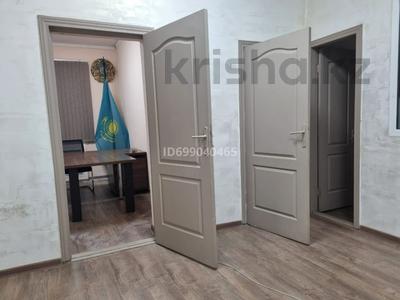 Аренда коммерческой недвижимости в Алматы: Свободное назначение, офисы, магазины и бутики, салоны красоты, медцентры и аптеки, образование, кабинеты и рабочие места, студии · 200 м² за 600 000 〒 Свободное назначение, офисы, магазины и бутики, салоны красоты, медцентры и аптеки, образование, кабинеты и рабочие места, студии · 200 м² за 600 000 〒 в Алматы, Алатауский р-н