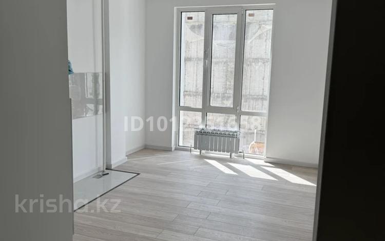 1-бөлмелі пәтер · 42 м² · 5/9 қабат, Микрорайон Асар 2 12/17, бағасы: 21 млн ₸ в Шымкенте, Абайский р-н — фото 2