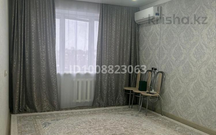 3-комнатная квартира · 63.7 м² · 5/9 этаж, мкр Кунаева 11 за 24.5 млн ₸ в Уральске — фото 2