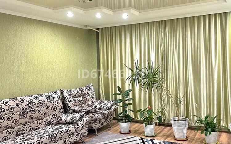 2-комнатная квартира · 78 м² · 8/9 этаж, мкр. Алмагуль 5 за 24 млн ₸ в Атырау — фото 17