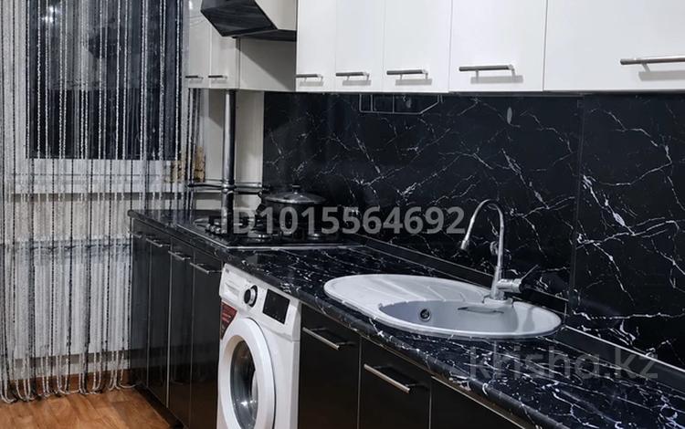 3-комнатная квартира · 83 м² · 5/5 этаж, мкр Улы Дала 12 за 120 000 ₸ в Таразе — фото 11
