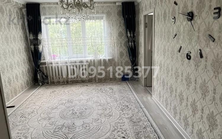 3-бөлмелі пәтер · 60 м² · 2/5 қабат, Сержан жаманкулов 4, бағасы: 14 млн ₸ в Актобе, мкр. Сельмаш — фото 2