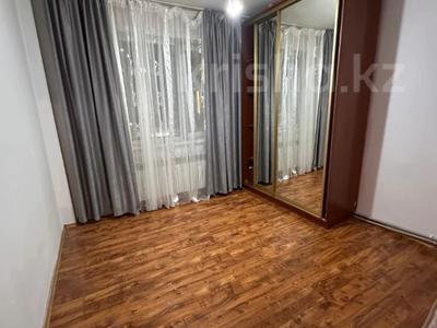 3-бөлмелі пәтер, 70 м², 5/10 қабат, Сауран, бағасы: 28 млн 〒 в Астане, Есильский р-н