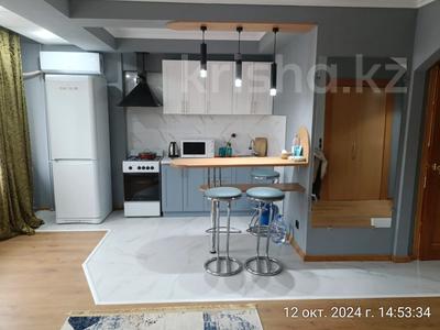 Продажа квартир в Алматы: 2-комнатная квартира · 49 м² · 7/9 этаж, мкр Самал-1 — Достык проспект за 56 млн 〒 2-комнатная квартира · 49 м² · 7/9 этаж, мкр Самал-1 — Достык проспект за 56 млн 〒 в Алматы, Медеуский р-н